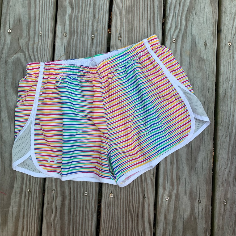 Womens Under Armour Semi Fitted Athletic Shorts Medium